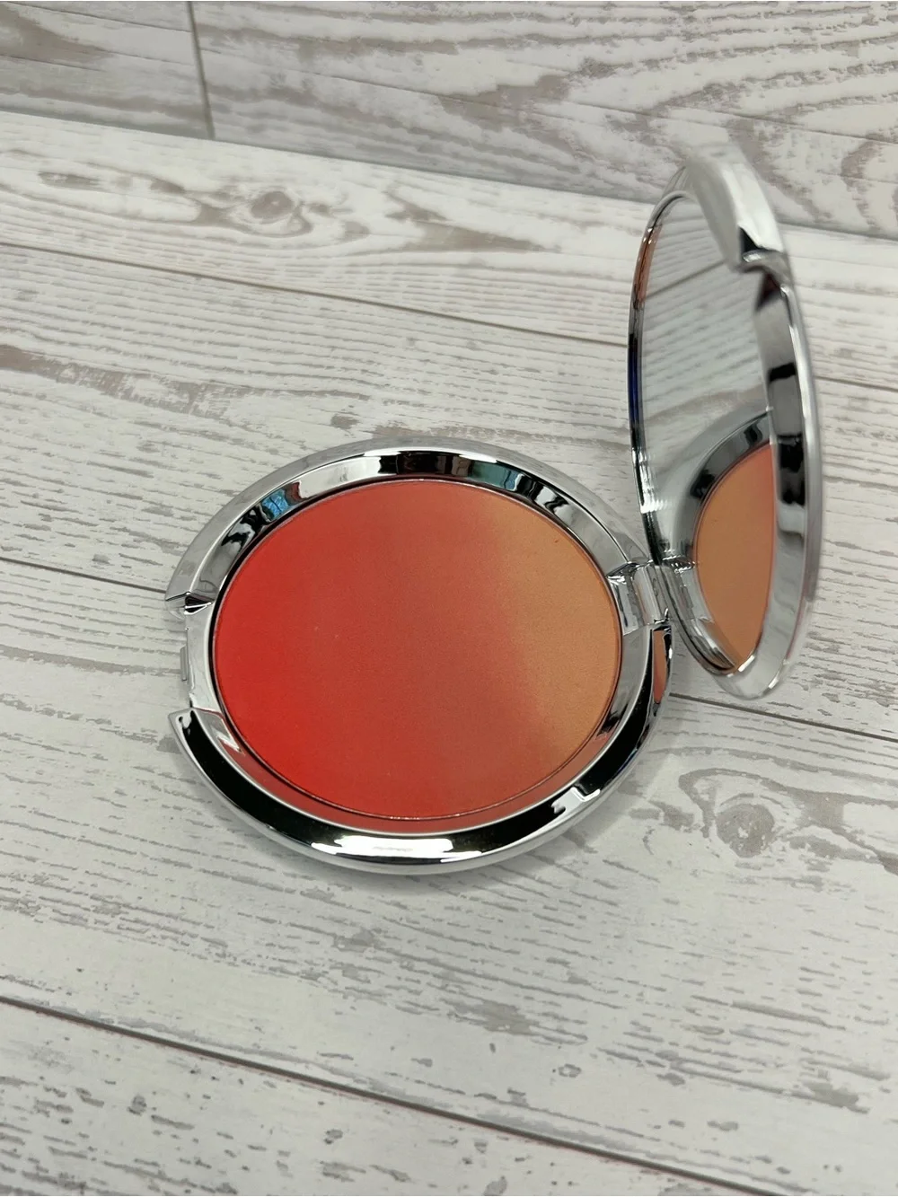 it cosmetics CC+ Radiance Ombré Blush — Coral, Full-size